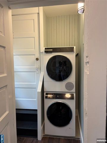 54 Label Street 2, Montclair, NJ 07042