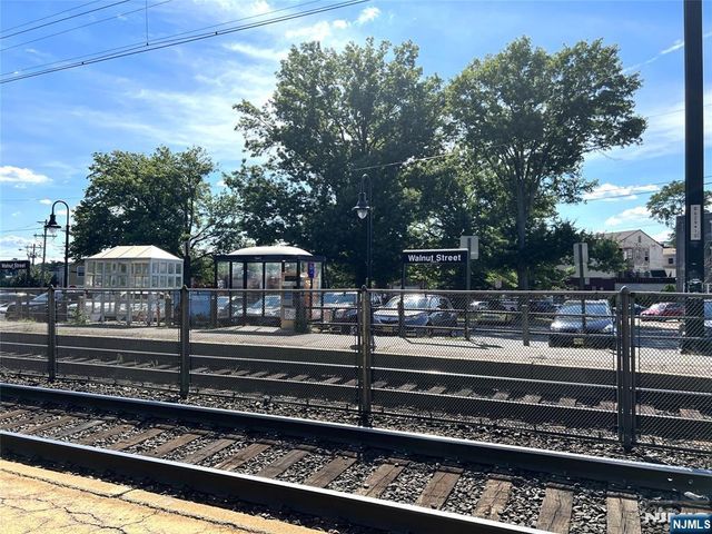 54 Label Street 2, Montclair, NJ 07042