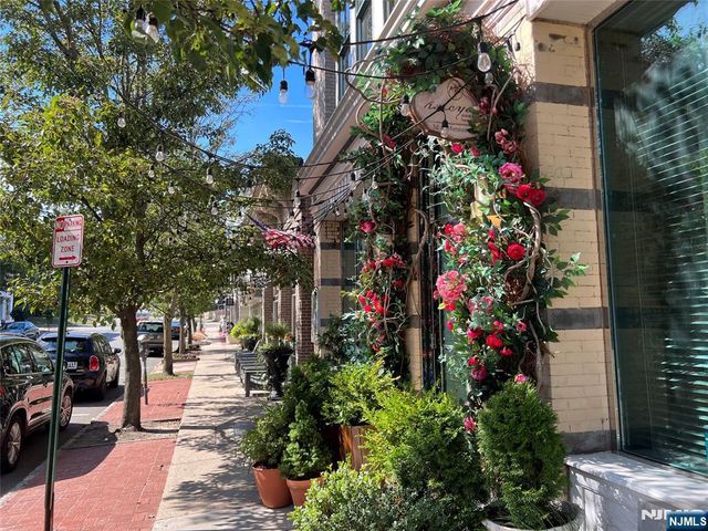 54 Label Street 2, Montclair, NJ 07042