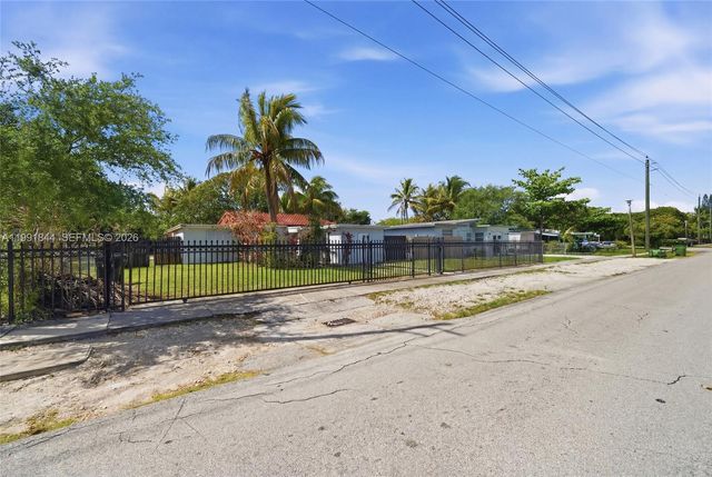 60 NW 128th Street, North Miami, FL 33168