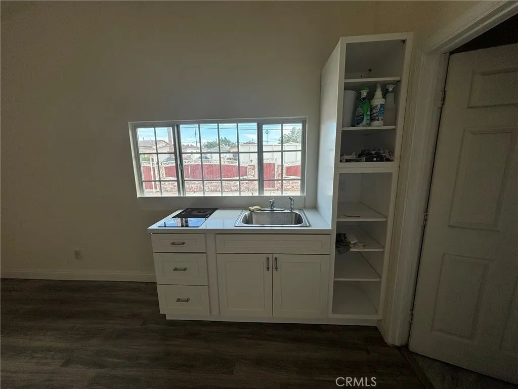 11969 166, Norwalk, CA 90650