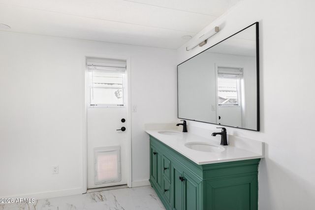 2401 W SOUTHERN Avenue 376, Tempe, AZ 85282