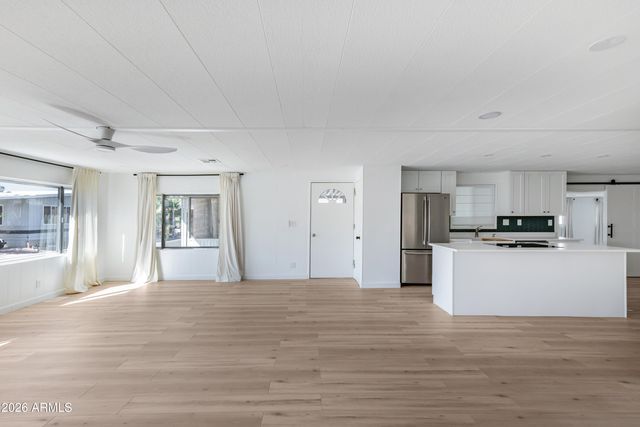 2401 W SOUTHERN Avenue 376, Tempe, AZ 85282