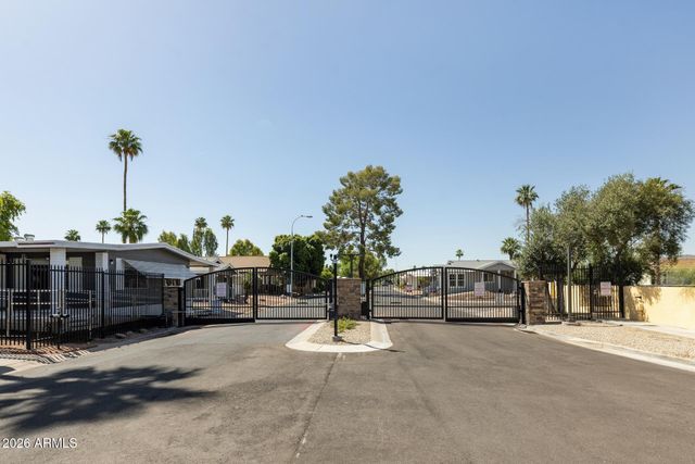 2401 W SOUTHERN Avenue 376, Tempe, AZ 85282