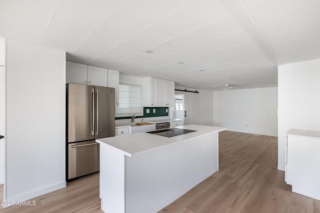 2401 W SOUTHERN Avenue 376, Tempe, AZ 85282