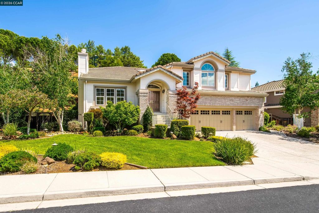 1170 Sunrise Ridge Dr, Lafayette, CA 94549