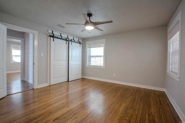 1724 Lynnwood Drive, Benton, AR 72015