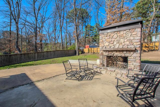 1724 Lynnwood Drive, Benton, AR 72015