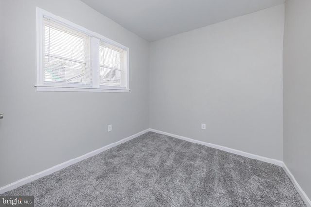 33 POINT BREEZE AVENUE, Clementon, NJ 08021