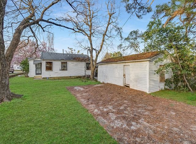 1607 W 17th Street, Texarkana, TX 75501