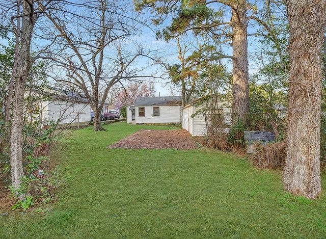 1607 W 17th Street, Texarkana, TX 75501