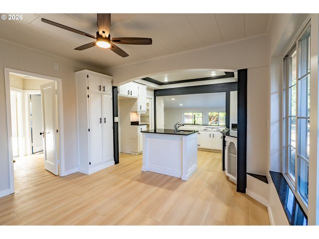 128 Cowlitz Gardens Rd, Kelso, WA 98626