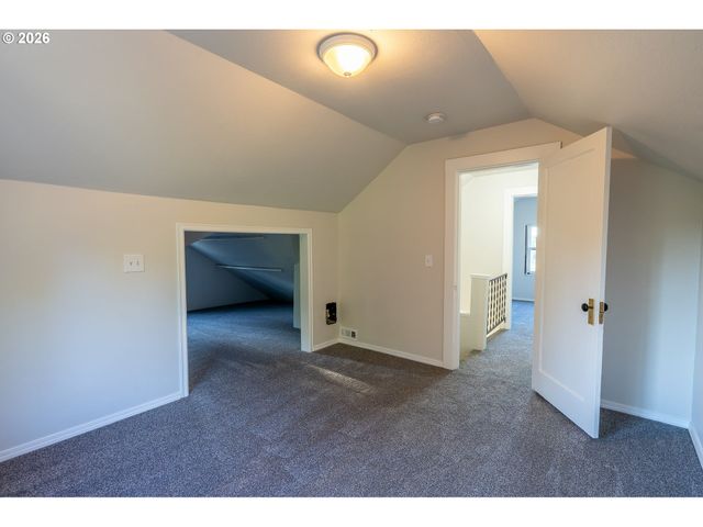 128 Cowlitz Gardens Rd, Kelso, WA 98626