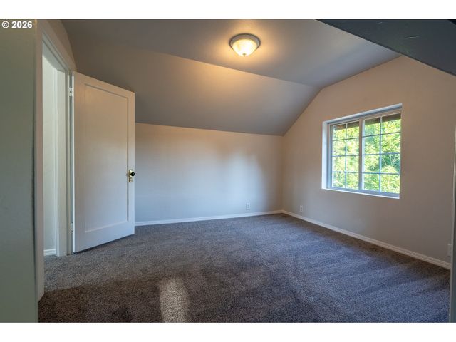 128 Cowlitz Gardens Rd, Kelso, WA 98626