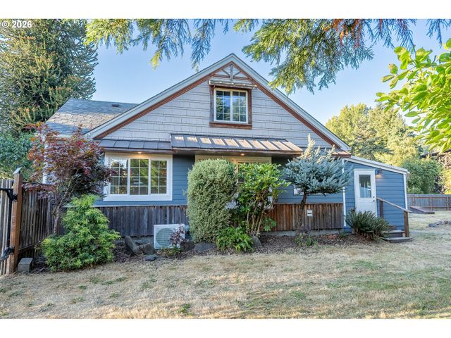 128 Cowlitz Gardens Rd, Kelso, WA 98626