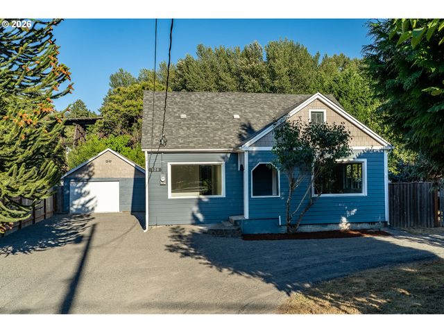 128 Cowlitz Gardens Rd, Kelso, WA 98626