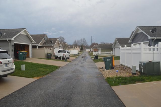 3808 Crosby Drive, Valparaiso, IN 46383