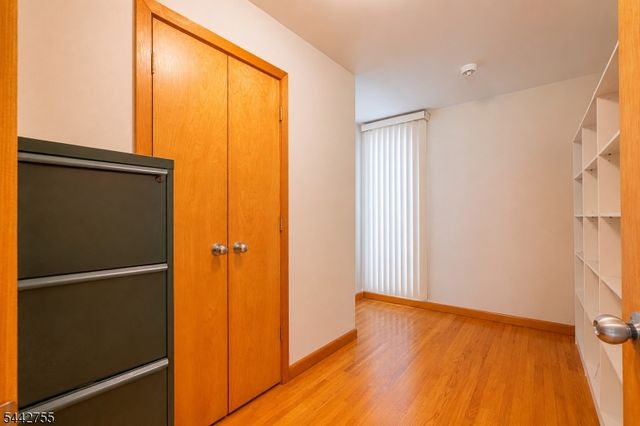 4 High Mountain Trl, Lincoln Park Boro, NJ 07035