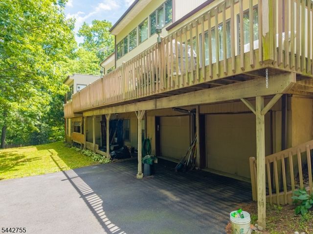 4 High Mountain Trl, Lincoln Park Boro, NJ 07035