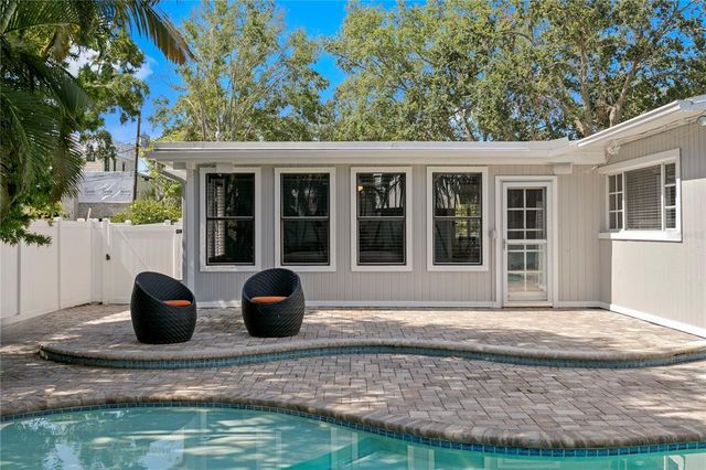 5107 W PLATT STREET, Tampa, FL 33609