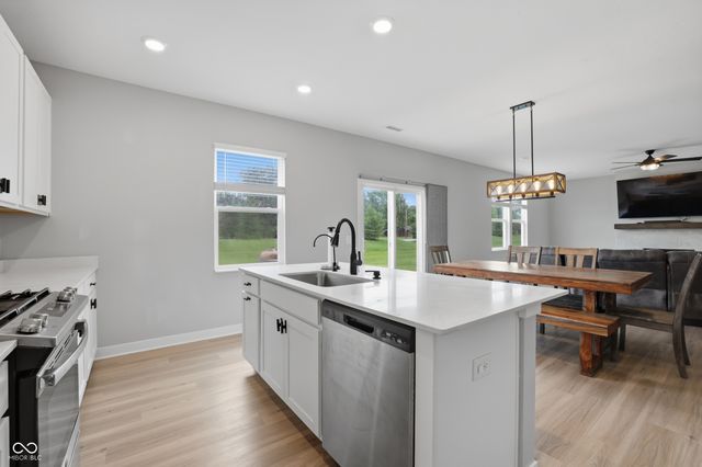3241 Kent Drive, Brownsburg, IN 46112