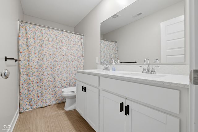 3241 Kent Drive, Brownsburg, IN 46112
