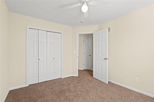 741 SW Windsong Circle, Lee's Summit, MO 64082