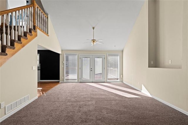 741 SW Windsong Circle, Lee's Summit, MO 64082