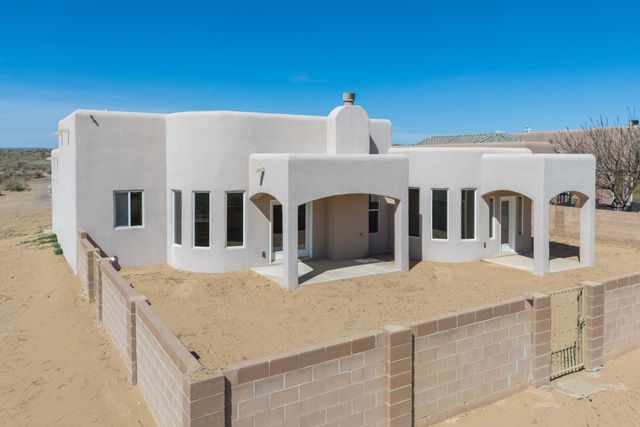 1620 5th Street SE, Rio Rancho, NM 87124