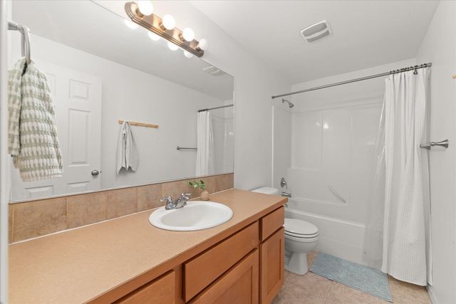 1626 5th St, Cheney, WA 99004