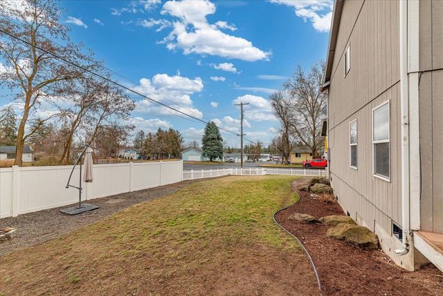 1626 5th St, Cheney, WA 99004