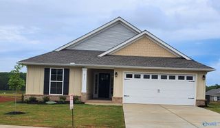 211 Rim Rock Circle, Huntsville, AL 35810