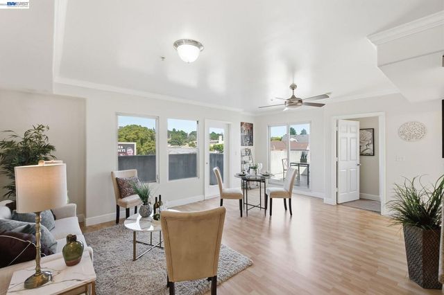 1515 14Th Ave 403, Oakland, CA 94606