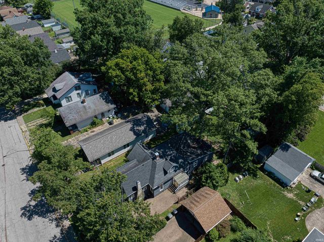 548 S Willow Road, Evansville, IN 47714