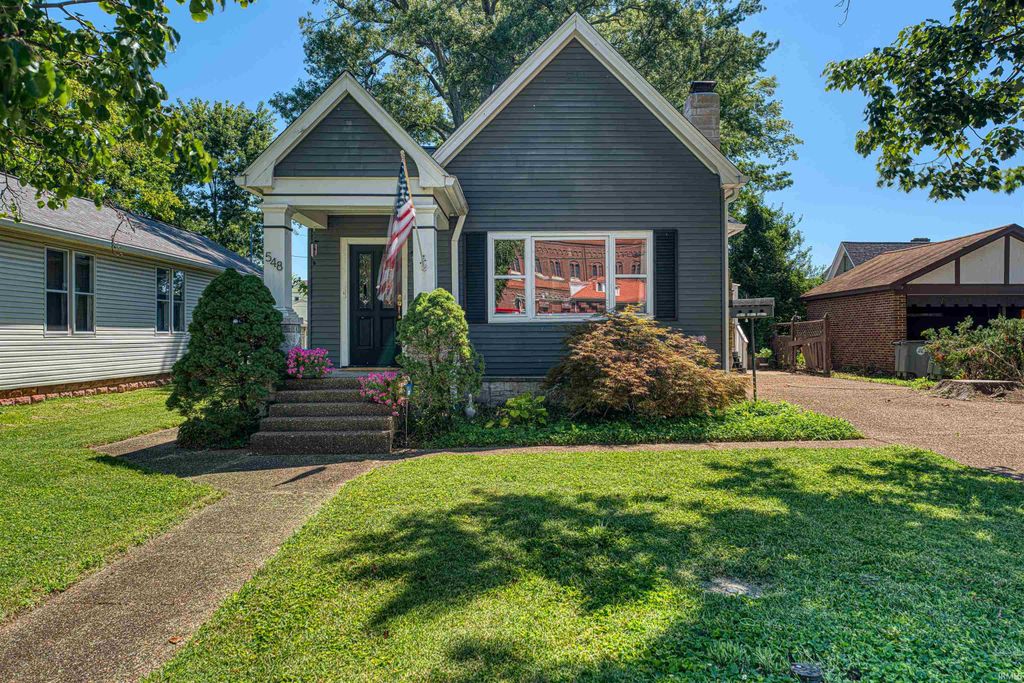 548 S Willow Road, Evansville, IN 47714