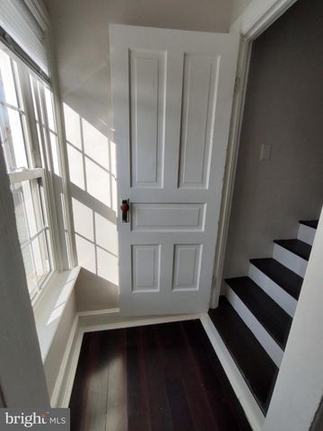 19332 LONGMEADOW RD, Hagerstown, MD 21742