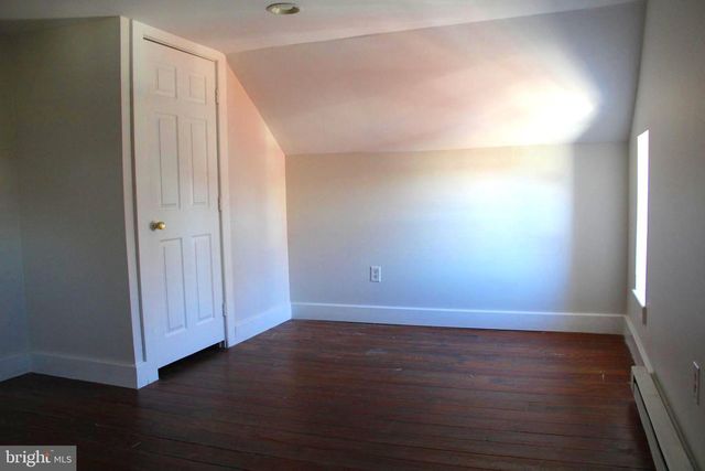 19332 LONGMEADOW RD, Hagerstown, MD 21742