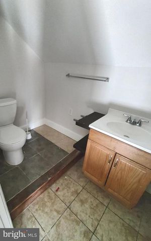 19332 LONGMEADOW RD, Hagerstown, MD 21742