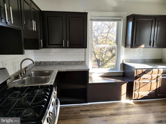 19332 LONGMEADOW RD, Hagerstown, MD 21742