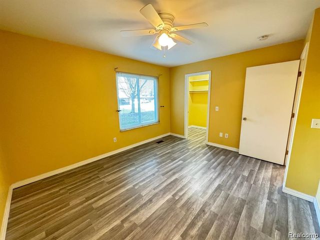 16880 Edloytom Way 137, Clinton Township, MI 48038