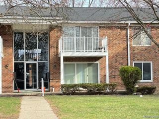 16880 Edloytom Way 137, Clinton Township, MI 48038