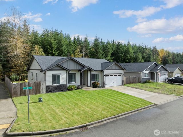1648 N 4th Street, Mccleary, WA 98557