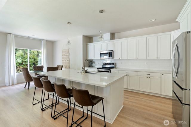 1648 N 4th Street, Mccleary, WA 98557