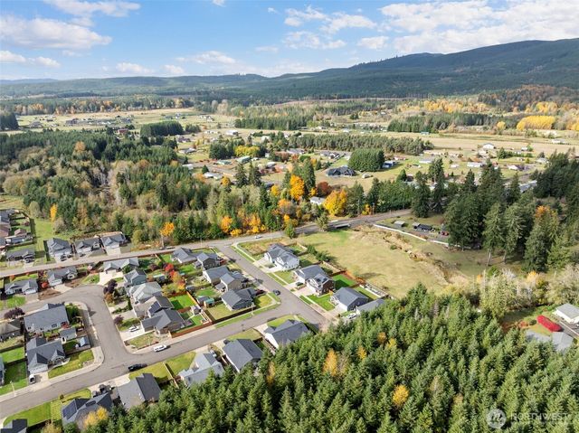1648 N 4th Street, Mccleary, WA 98557
