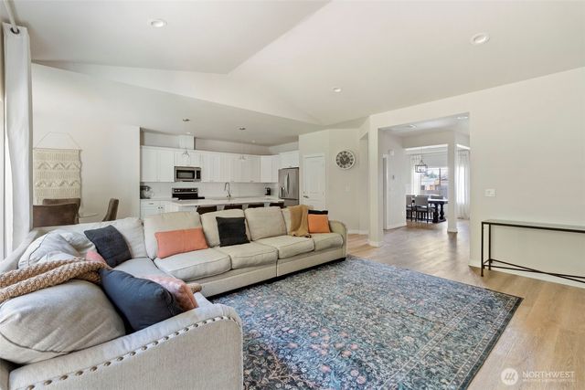 1648 N 4th Street, Mccleary, WA 98557