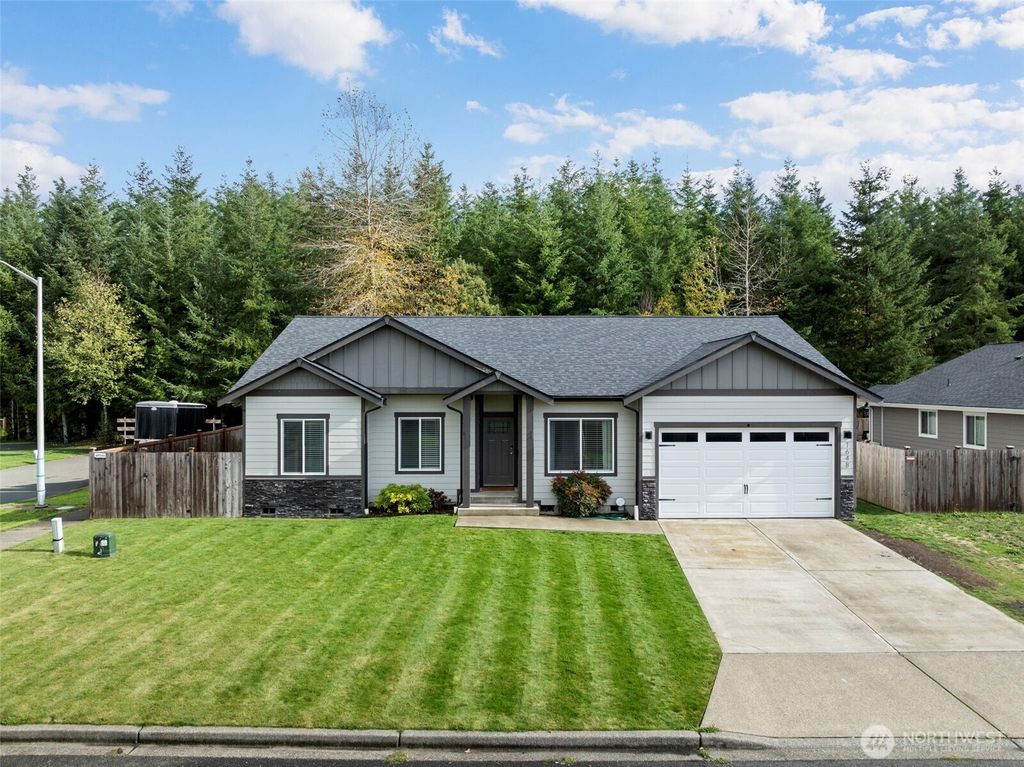 1648 N 4th Street, Mccleary, WA 98557