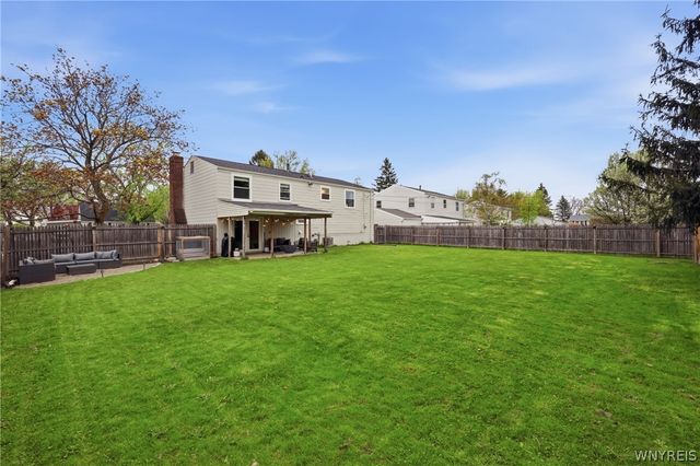 341 Fawn Trail, West Seneca, NY 14224