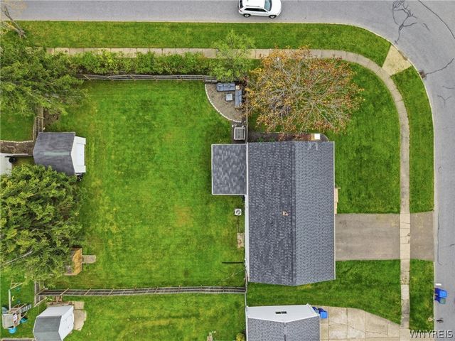 341 Fawn Trail, West Seneca, NY 14224
