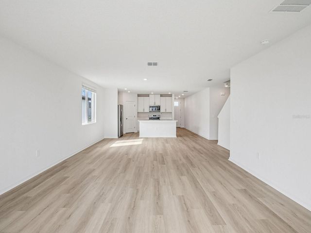 120 VINTAGE GLEN ROAD, Nokomis, FL 34275