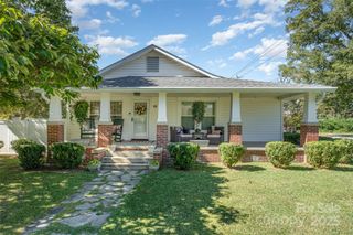 10 Willowbrook Drive NW, Concord, NC 28027